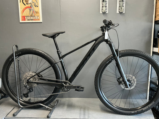 Scott Scale 940